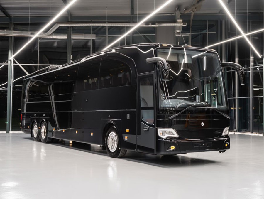 Modern coach